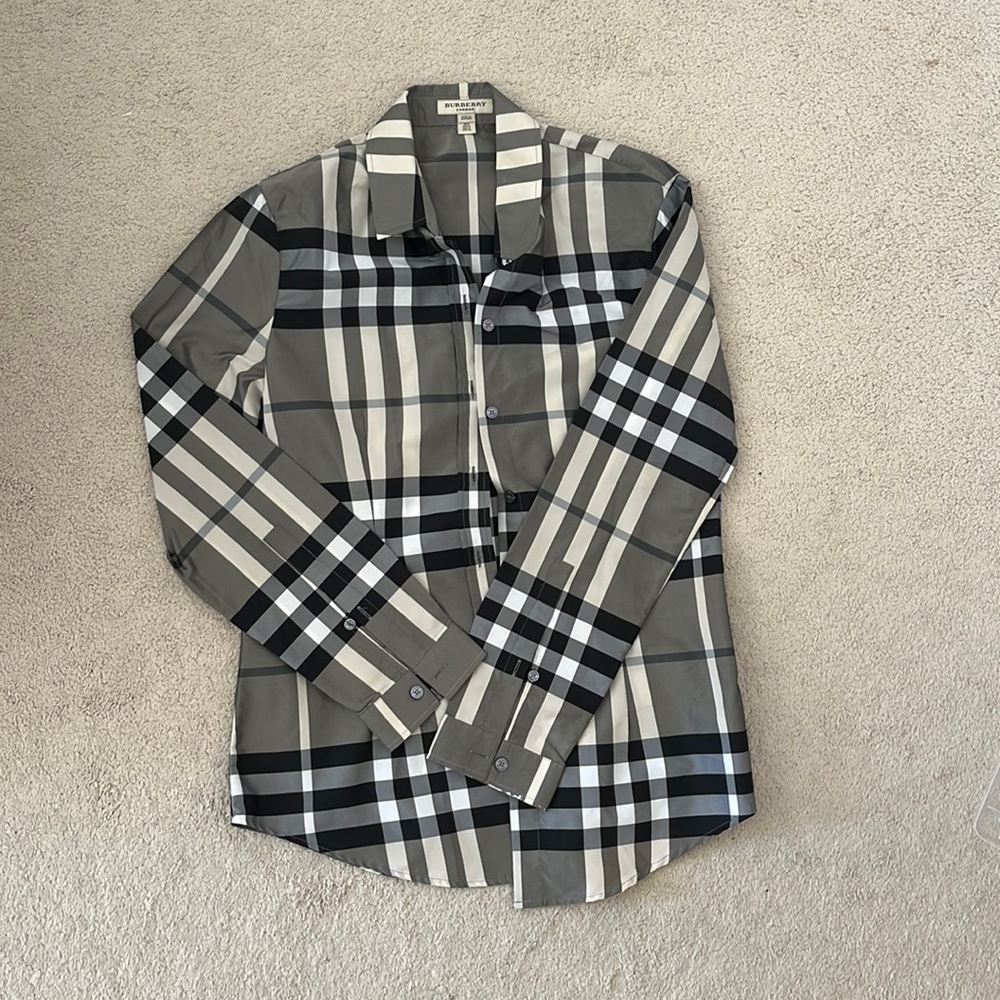 Burberry plaid black and white shirt